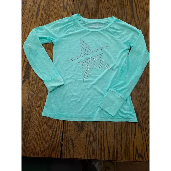 EUC Girls SO 2 piece bundle, sherpa vest 14/16 and a long sleeved shirt size 14 - Picture 5 of 8